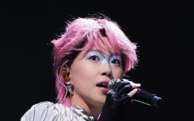 Blue-Flamingo吉他谱_窦靖童_G调_变调夹1品_网络转载