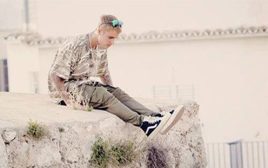 Love-Yourself吉他谱_Justin-Bieber_C调_变调夹4品_唯音悦
