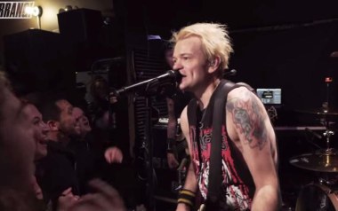 Still-Waiting吉他谱_Sum-41_G调_变调夹不夹_两万五