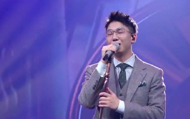 阿尔茨海默的爱吉他谱_白举纲_C调_变调夹2品_吉他专家