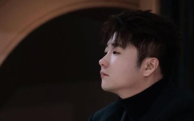 爱不得忘不舍吉他谱_白小白_C调_变调夹1品_第七城市