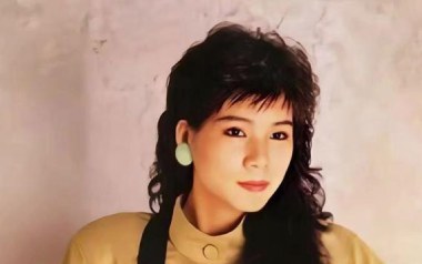爱情吉他谱_韩宝仪_C调_变调夹3品_濮宇