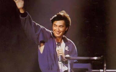 阿郎恋曲吉他谱_许冠杰_G调_变调夹3品_遥音音乐