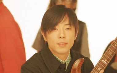 报答一生吉他谱_Beyond_G调_变调夹不夹_蓝天吉他