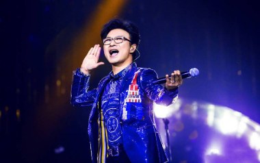 北京北京吉他谱_汪峰_降E调_变调夹不夹_老姚吉他的教程