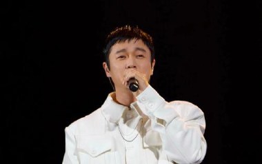 不想上班吉他谱_肖央_G调_变调夹3品_两万五