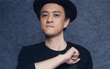 大王叫我来巡山吉他谱_赵英俊_C调_变调夹不夹_果木音乐的教程