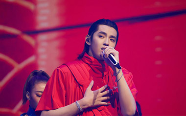 大碗宽面吉他谱_吴亦凡_C调_变调夹不夹_乐事吉他