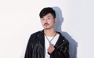 多年以后吉他谱_大欢_G调_变调夹降半音调弦_深蓝雨吉他的教程