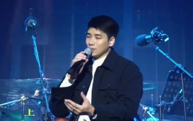 风中的遗憾吉他谱_张偲偲_G调_变调夹降半音调弦_濮宇
