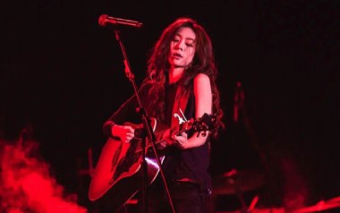 观察者吉他谱_陈绮贞_E调_变调夹1品_捷诚吉他教室