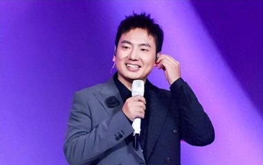 孤单的人吉他谱_海来阿木_G调_变调夹2品_两万五