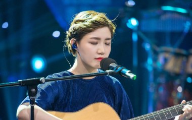 过境吉他谱_愚青_C调_变调夹2品_网络转载