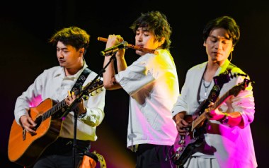 嘿朋友吉他谱_安子与九妹_C调_变调夹2品_木头吉他