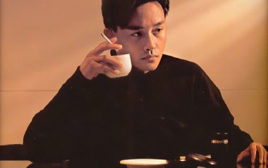 黑色午夜吉他谱_张国荣_G调_变调夹2品_一颗加菲