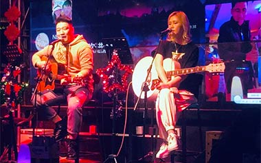 后海酒吧吉他谱_陈玉建_C调_变调夹5品_网络转载