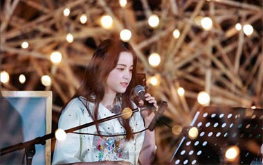 后会无期吉他谱_欧阳娜娜_C调_变调夹不夹_不规则的风
