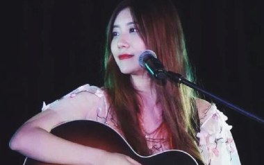 厚颜无耻吉他谱_曲肖冰_C调_变调夹6品_吴先生TAB