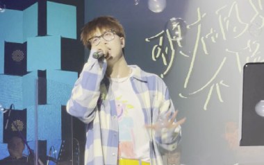 吉他初恋吉他谱_刘大壮_C调_变调夹4品_吉他专家