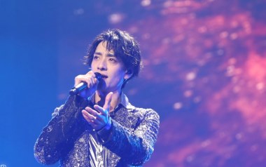 就在这瞬间吉他谱_郑云龙_C调_变调夹3品_两万五