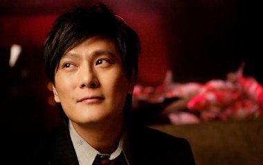 且行且珍惜吉他谱_张信哲_C调_变调夹4品_千年虫吉他