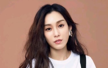 可不可以不勇敢吉他谱_范玮琪_C调_变调夹1品_一颗加菲