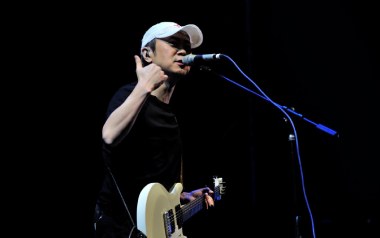 浪子归吉他谱_崔健_C调_变调夹5品_两万五