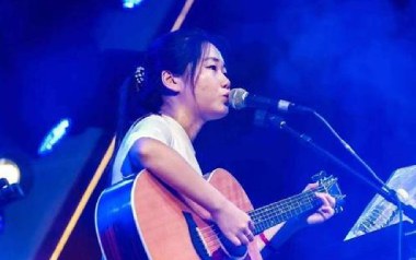 老中医吉他谱_花粥_G调_变调夹1品_网络转载