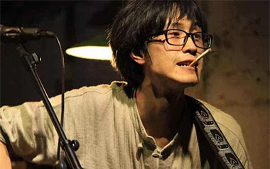 南方的女王吉他谱_尧十三_C调_变调夹5品_吉他专家