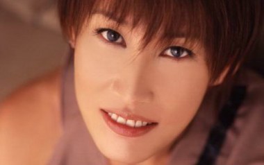 你的肩膀吉他谱_何耀珊_C调_变调夹1品_小埋