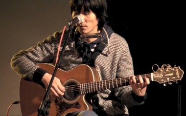 女儿情吉他谱_万晓利_E调_变调夹不夹_无限延音