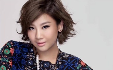 女神吉他谱_郑欣宜_G调_变调夹降全音调弦_7T吉他教室