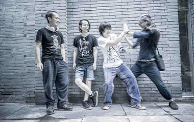 螃蟹吉他谱_山人乐队_G调_变调夹降半音调弦_一颗加菲