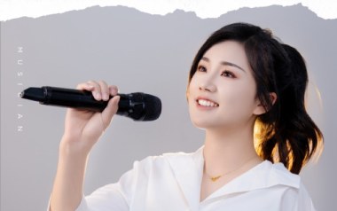 秋风吹起吉他谱_谈柒柒_G调_变调夹4品_网络转载