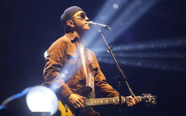 去大理吉他谱_郝云_G调_变调夹不夹_西二吉他的教程