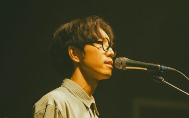 人在旅途吉他谱_陈鸿宇_C调_变调夹2品_吉他专家