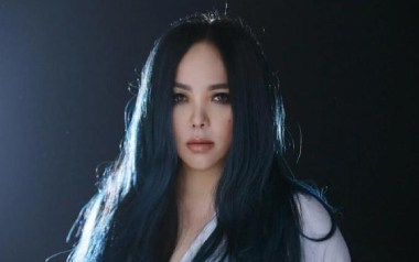 人质吉他谱_张惠妹_E调_变调夹4品_7T吉他教室