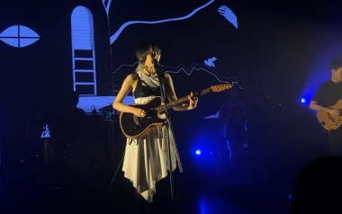 日久生情与这波澜不惊吉他谱_阿肆_C调_变调夹不夹_吉他专家