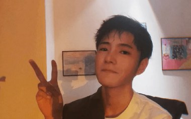 如果我有一个女朋友吉他谱_G2er_C调_变调夹4品_两万五