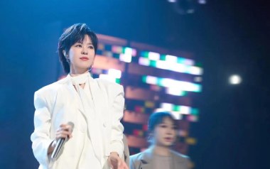 三十而慄吉他谱_郁可唯_A调_变调夹不夹_中弦音乐的教程