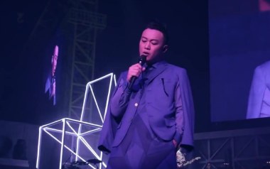 时光倒流二十年吉他谱_陈奕迅_A调_变调夹降半音调弦_网络转载
