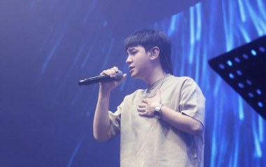 守护着我的光吉他谱_李巍V仔_C调_变调夹1品_吉他专家