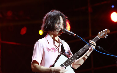水星记吉他谱_郭顶_C调_变调夹5品_吉他专家