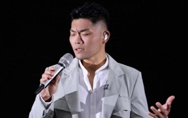 死结吉他谱_李玖哲_C调_变调夹5品_两万五