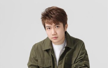 碎银几两吉他谱_轩东_C调_变调夹不夹_深蓝雨吉他的教程