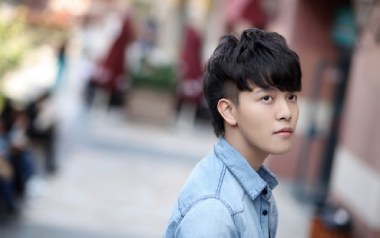 甜不辣吉他谱_郑国锋_C调_变调夹4品_濮宇