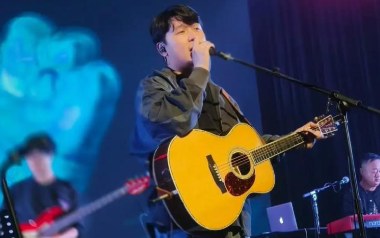 听众的故事吉他谱_解忧邵帅_C调_变调夹3品_网络转载