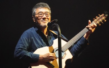 晚婚吉他谱_李宗盛_G调_变调夹3品_岛屿吉他的教程