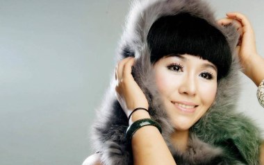 我要去西藏吉他谱_乌兰托娅_C调_变调夹不夹_浪淘沙