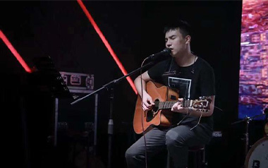 雾吉他谱_张小九_G调_变调夹3品_网络转载